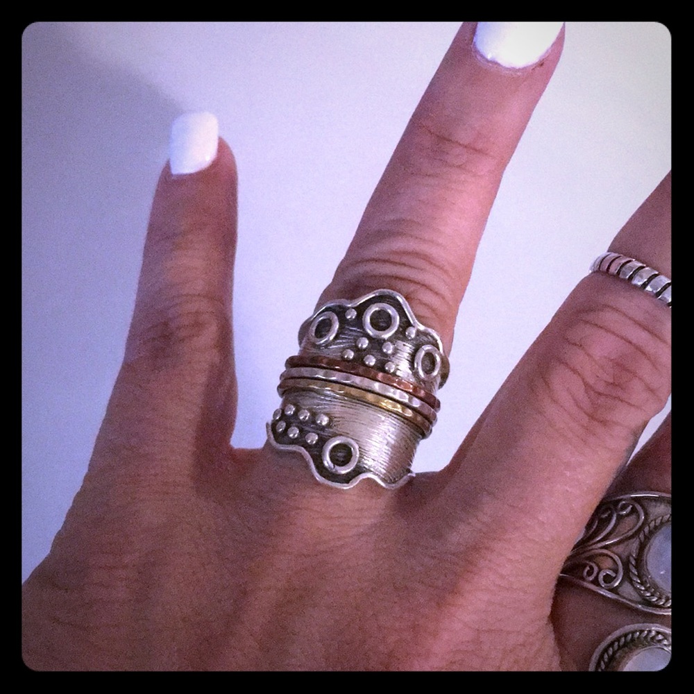 Sterling silver tri color bands ring beautiful
